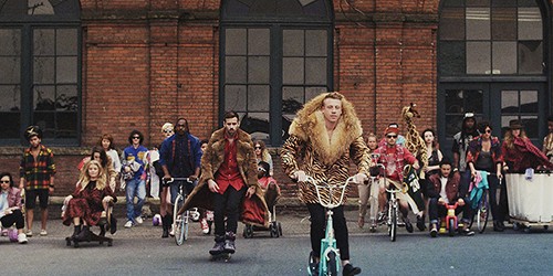 I'm gonna pop some tags, only got $20 in my pocket...